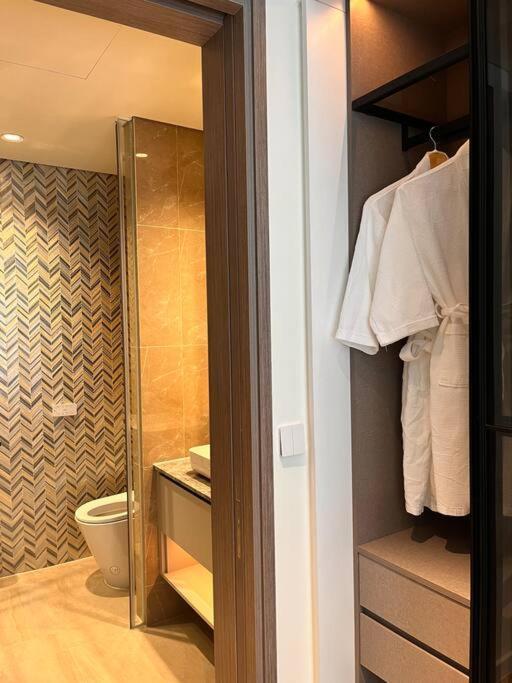 Opera 1br The Metropole D2 River View Appartement