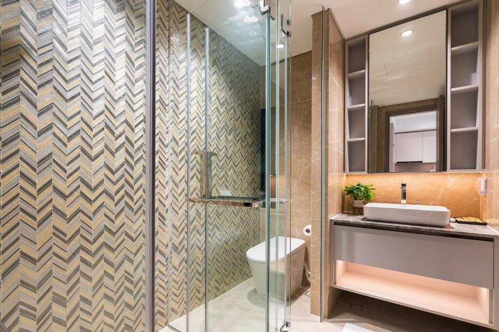 Opera 1br The Metropole D2 River View * Ho Chi Minh City